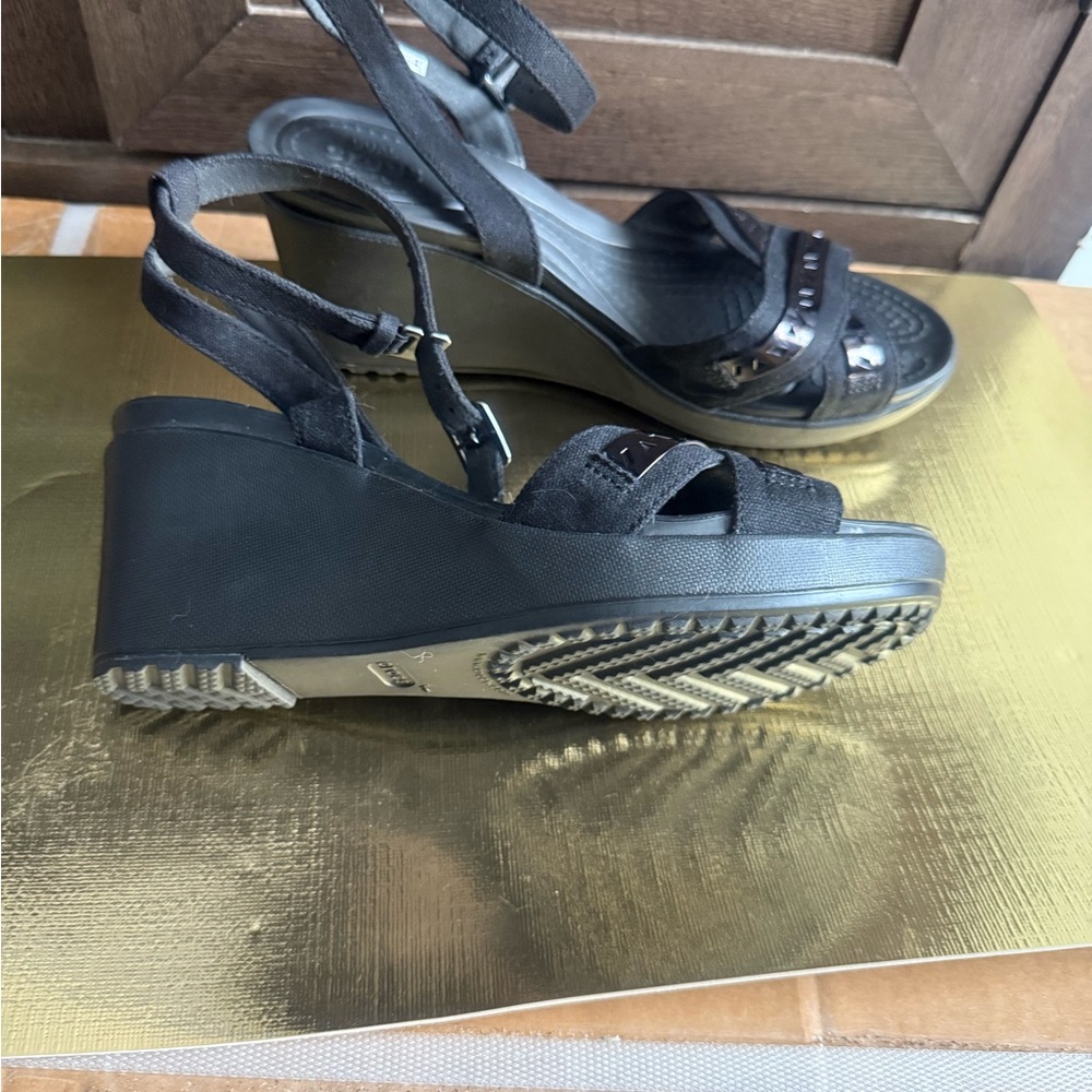CROCS Black Wedge Sandals with Adjustable Ankle Strap - Picture 3 of 5